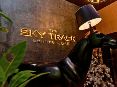 The Sky Track Lounge & Bar - Negombo