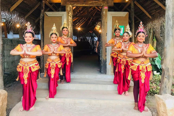 Habarana Cultural Dance Show Sri Lanka