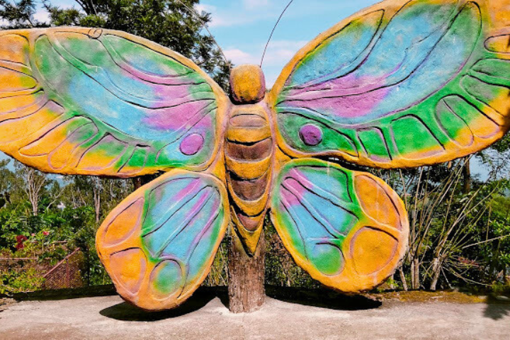 Hanthana International Bird Park & Recreation Center – Kandy
