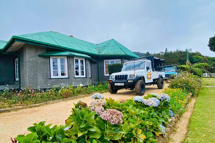 Ahasata Gauwai Adventure Safari - Sri Lanka
