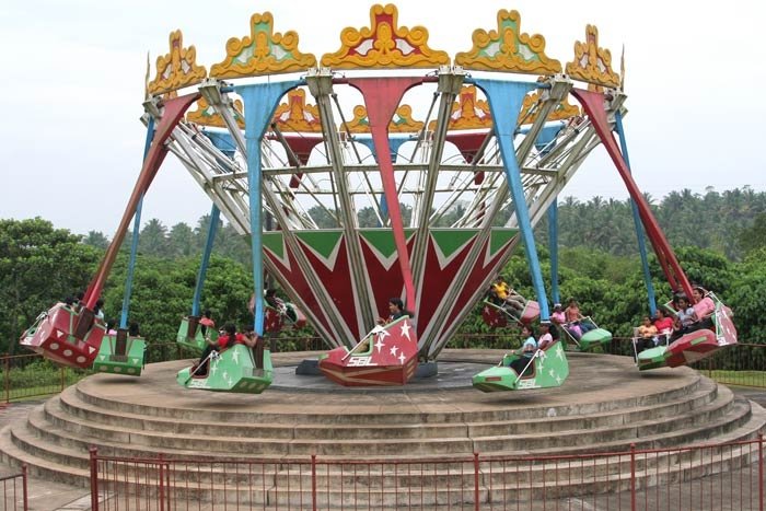 Leisure World Water Park – Hanwella, Sri Lanka