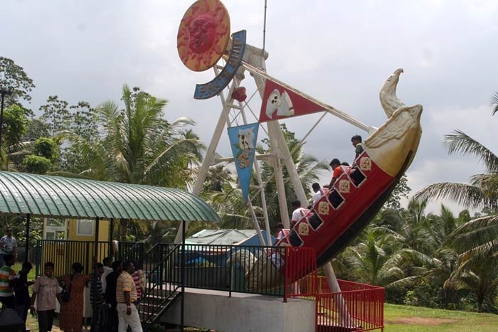 Leisure World Water Park – Hanwella, Sri Lanka