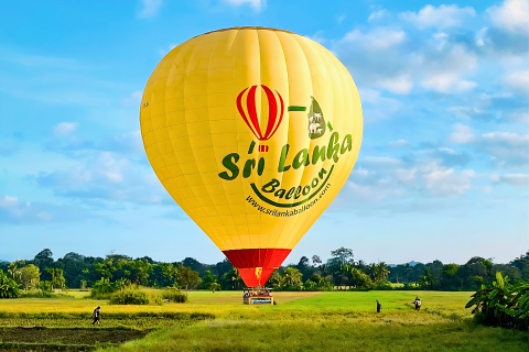 Hot Air Balloon Rides in Sri Lanka | Sunrise Flights in Sigiriya